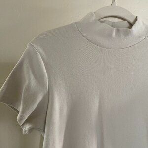 AGOLDE Cream Mock Neck Top Short Sleeve Size M